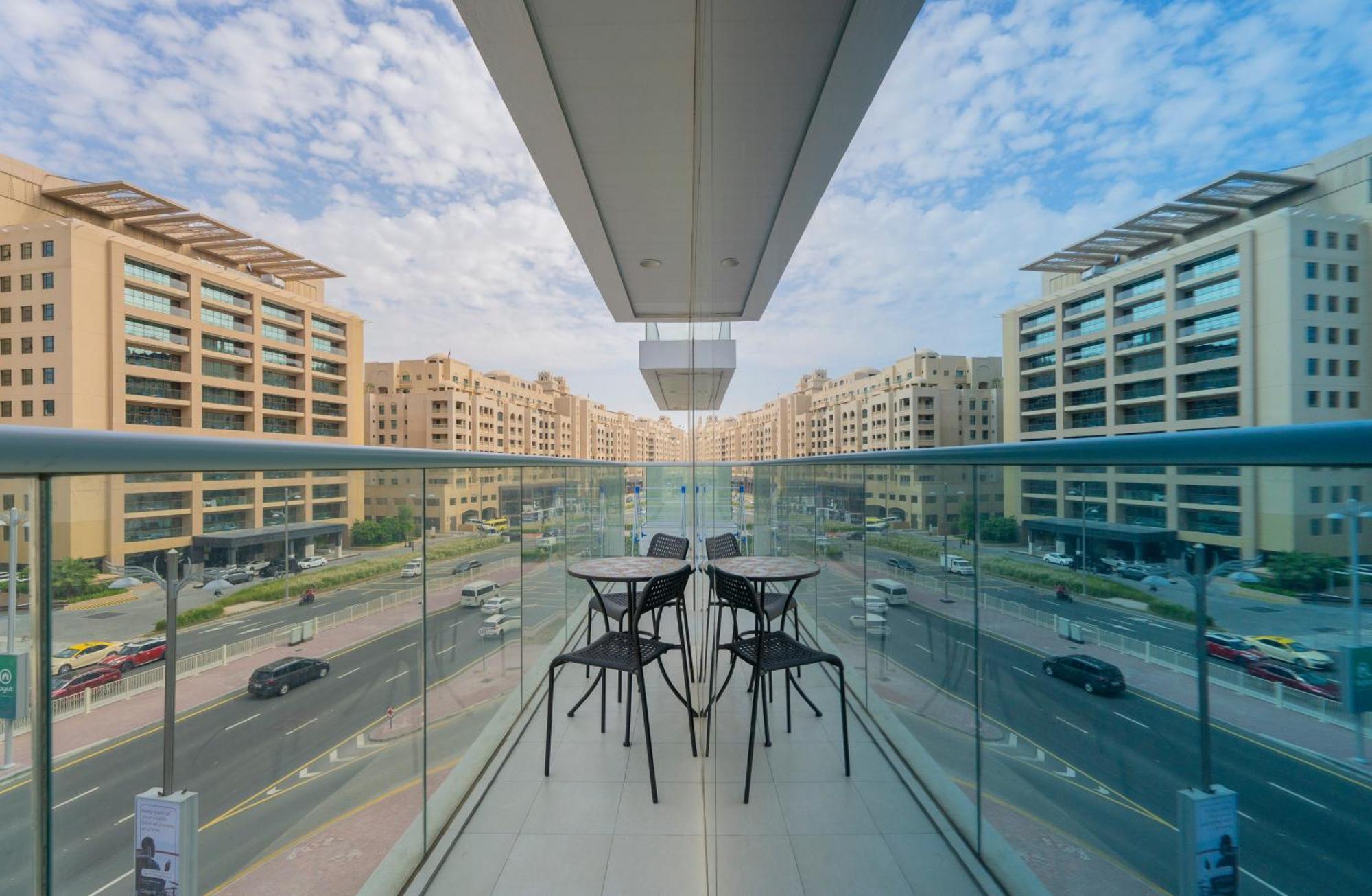 Studio With Private Beach Access At Palm Jumeirah ドバイ エクステリア 写真